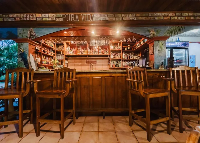 Hotel Tres Banderas